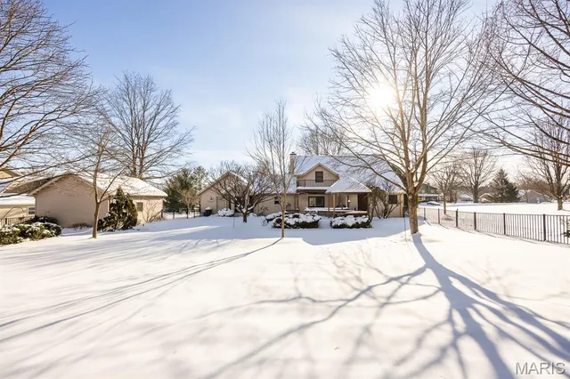 $429,900 | 3 Ryan Circle, Lebanon, IL 62254