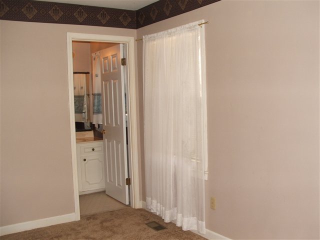201 Ravensworth Road Taylors, SC 29687 - Photo 13 of 17 Gallery Image 13