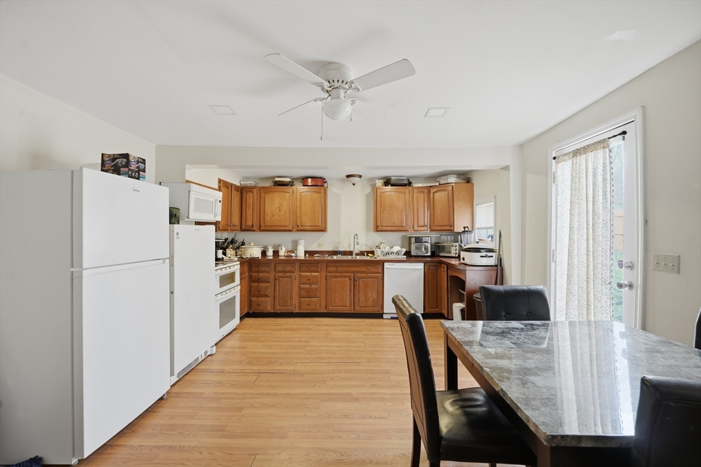 1104 Main Street Warren, MA 01083 - Photo 6 of 29