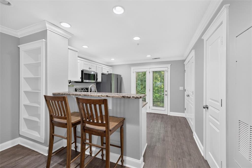 490 South Barnett Shoals Road, Unit 201 Athens, GA 30605 - Photo 17 of 38