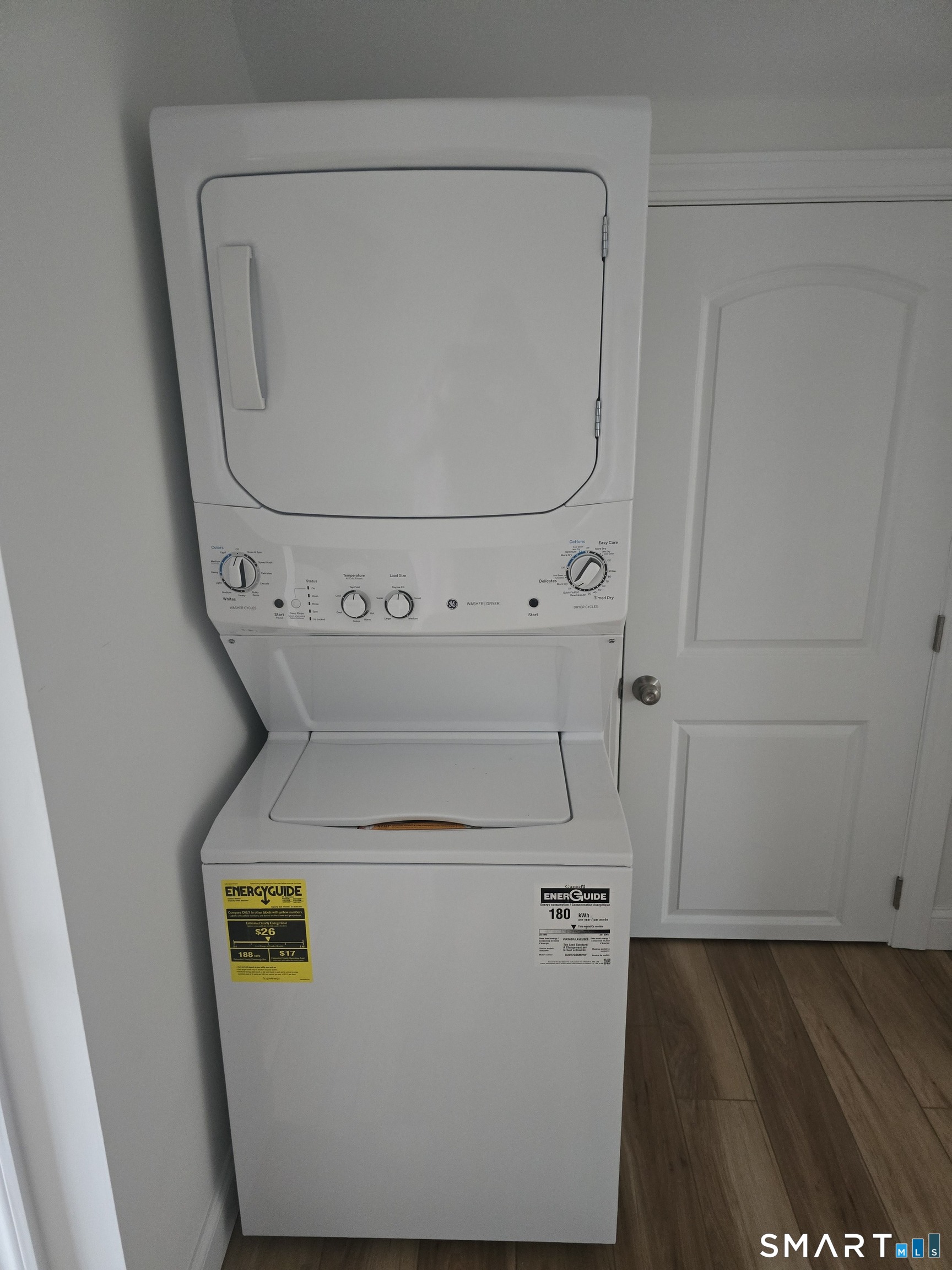 530 Jane Street, Unit 3 Bridgeport, CT 06608 - Photo 7 of 9 a utility room with dryer and washer