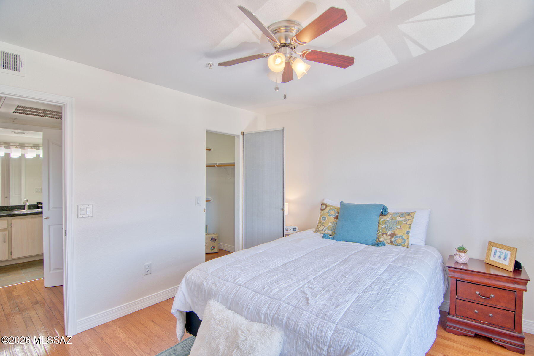 5751 North Kolb Road, Unit 30201 Tucson, AZ 85750 - Photo 18 of 31 26-web-or-mls-CC_OMNI_5751NoKolbRd30201_