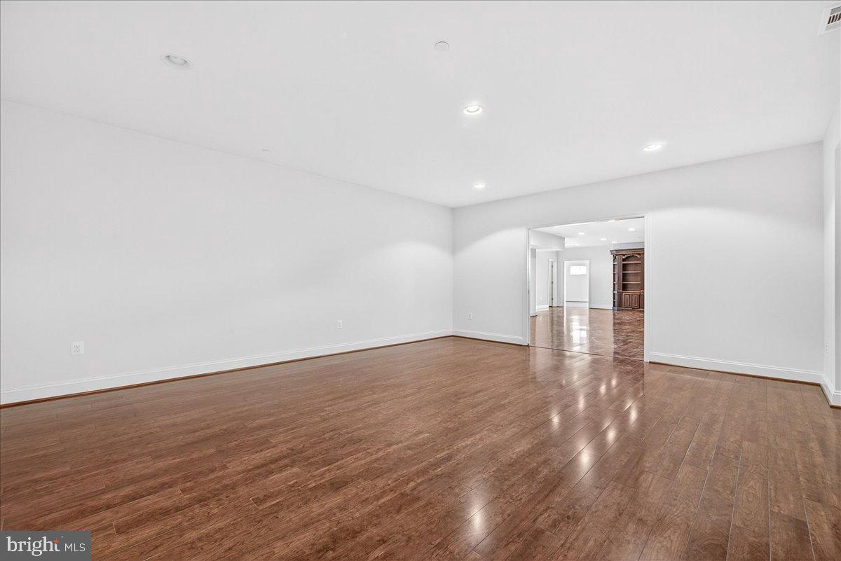 8710 Dollyhyde Road Union Bridge, MD 21791 - Photo 35 of 92