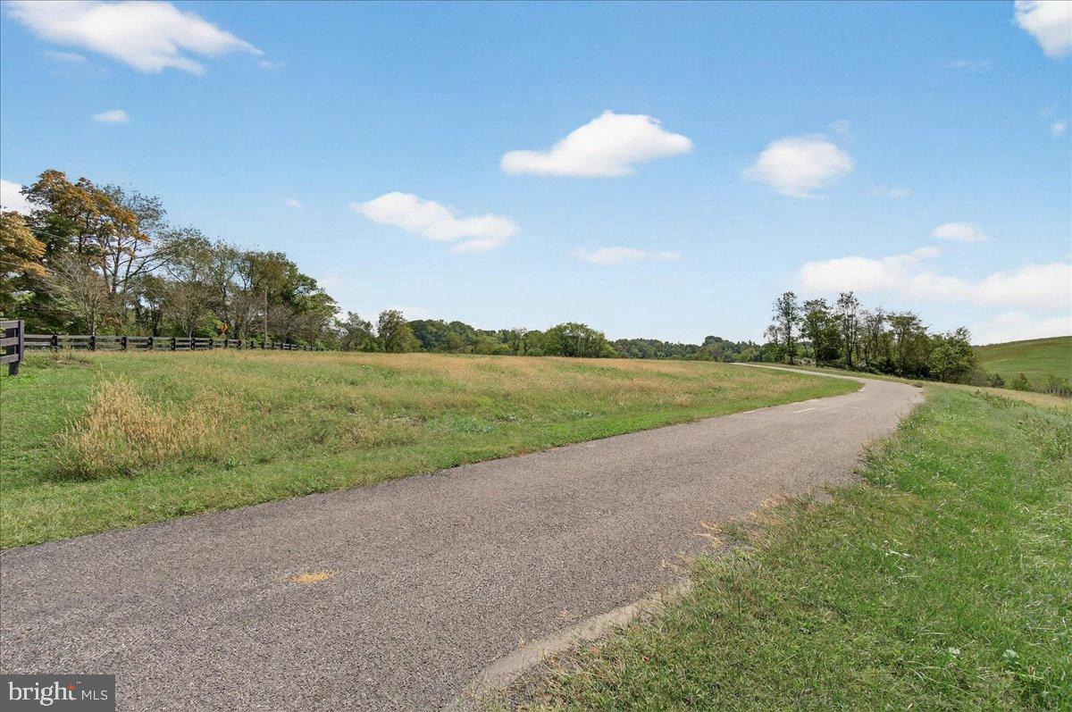 8710 Dollyhyde Road Union Bridge, MD 21791 - Photo 7 of 92