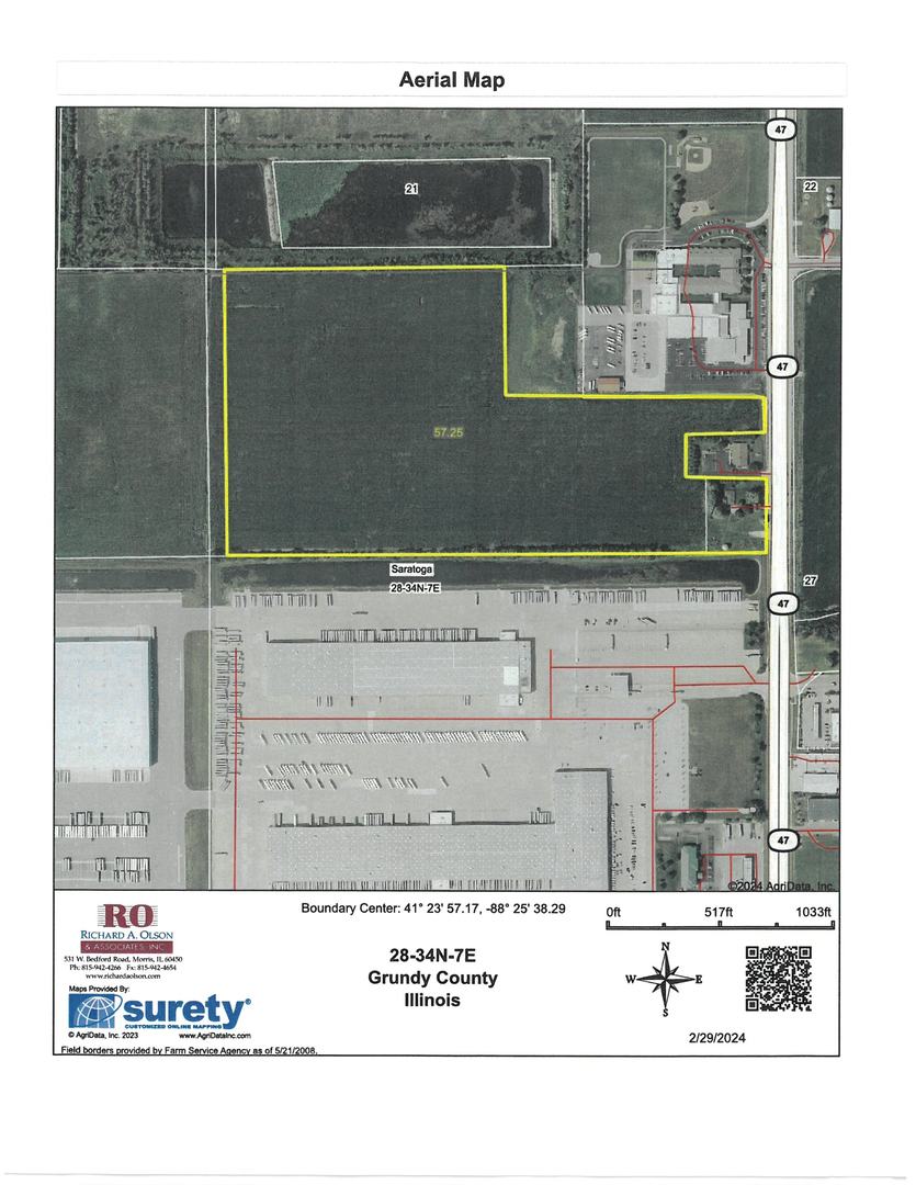 3948 North Division Street Morris, IL 60450 - Photo 4 of 4 a black and white photo of a room