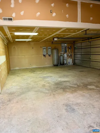 $850,000 | 670 Baber Circle, Scottsville, VA 24590