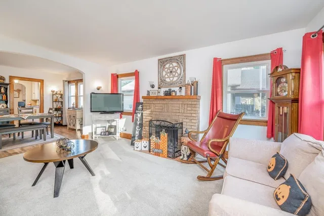 $103,000 | 1114 North B Street, Wellington, KS 67152