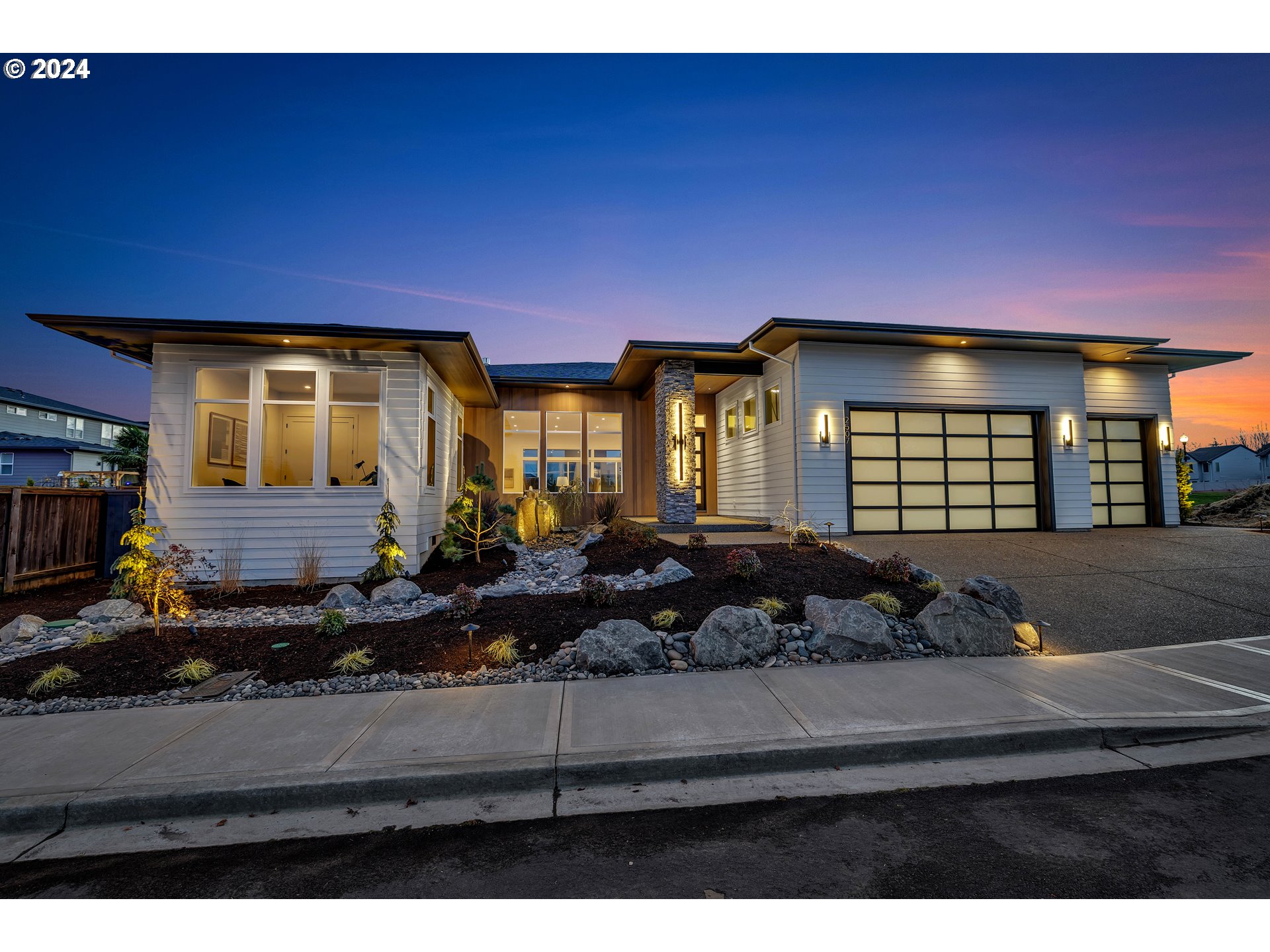 2507 Northeast 178th Street Ridgefield, WA 98642 - Photo 1 of 48 a front view of a house