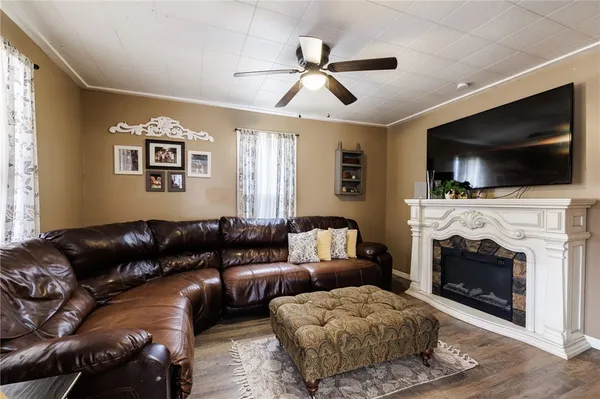 $189,900 | 30 Pearl Street, Batavia City, NY 14020