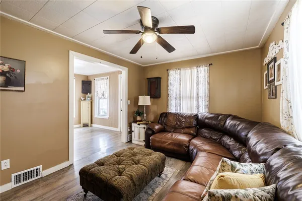 $189,900 | 30 Pearl Street, Batavia City, NY 14020