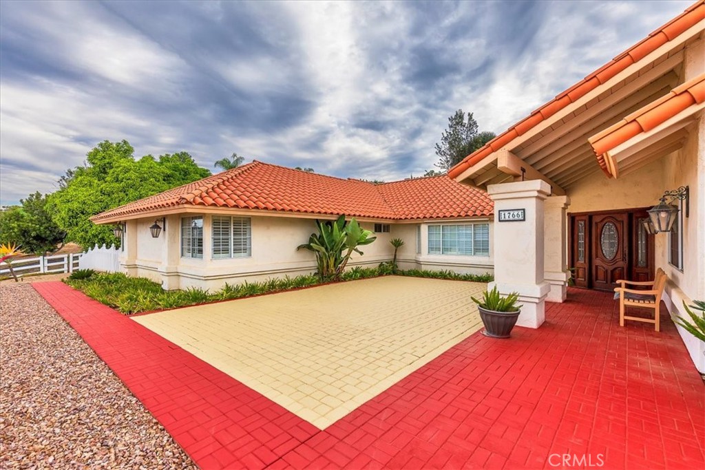 1766 Rabbit Hill Fallbrook, CA 92028 - Photo 13 of 75