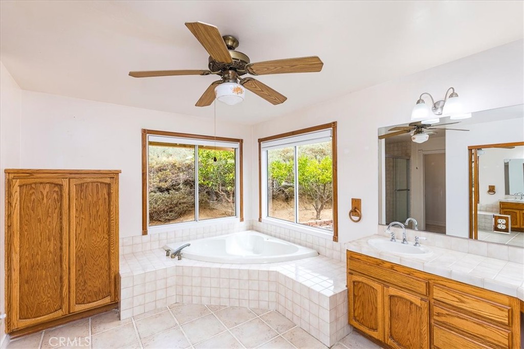 1766 Rabbit Hill Fallbrook, CA 92028 - Photo 31 of 75