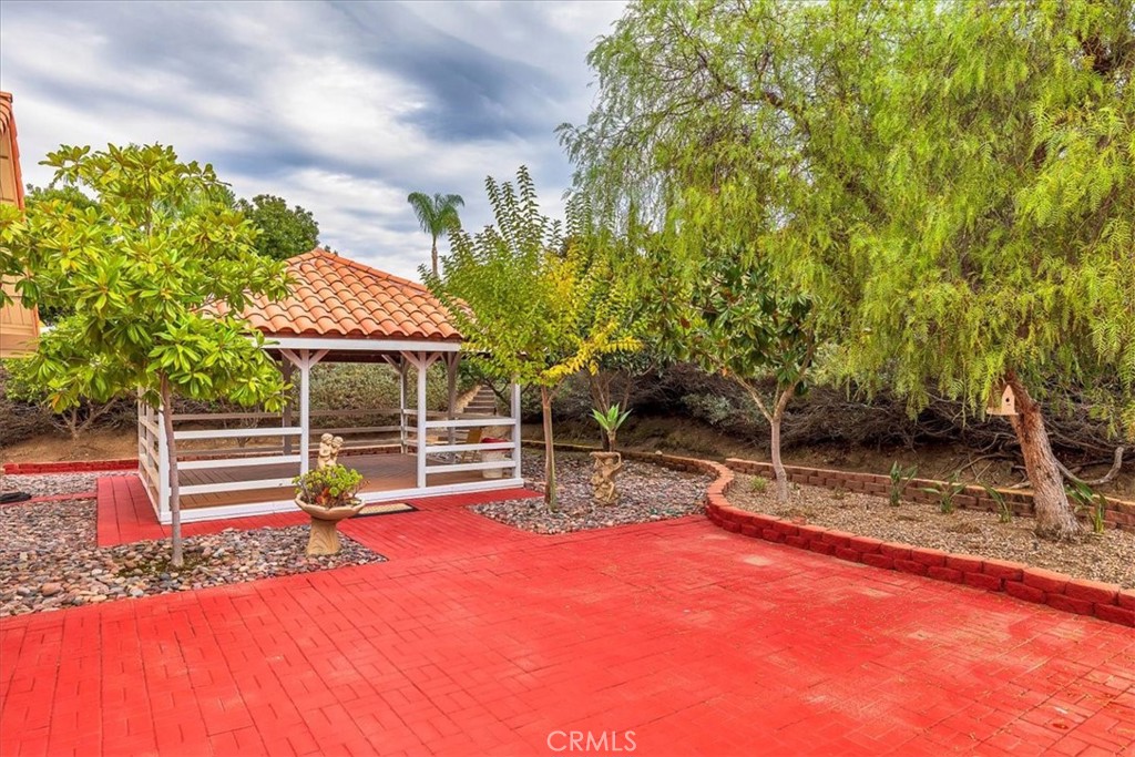 1766 Rabbit Hill Fallbrook, CA 92028 - Photo 45 of 75 a view of a backyard with a patio