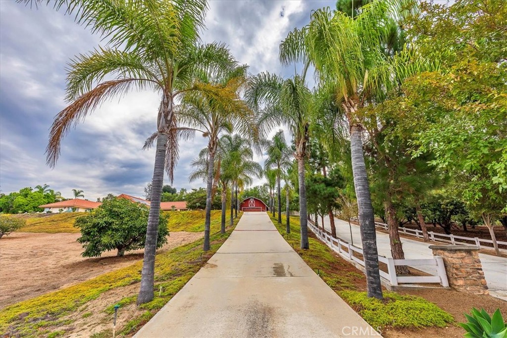 1766 Rabbit Hill Fallbrook, CA 92028 - Photo 9 of 75