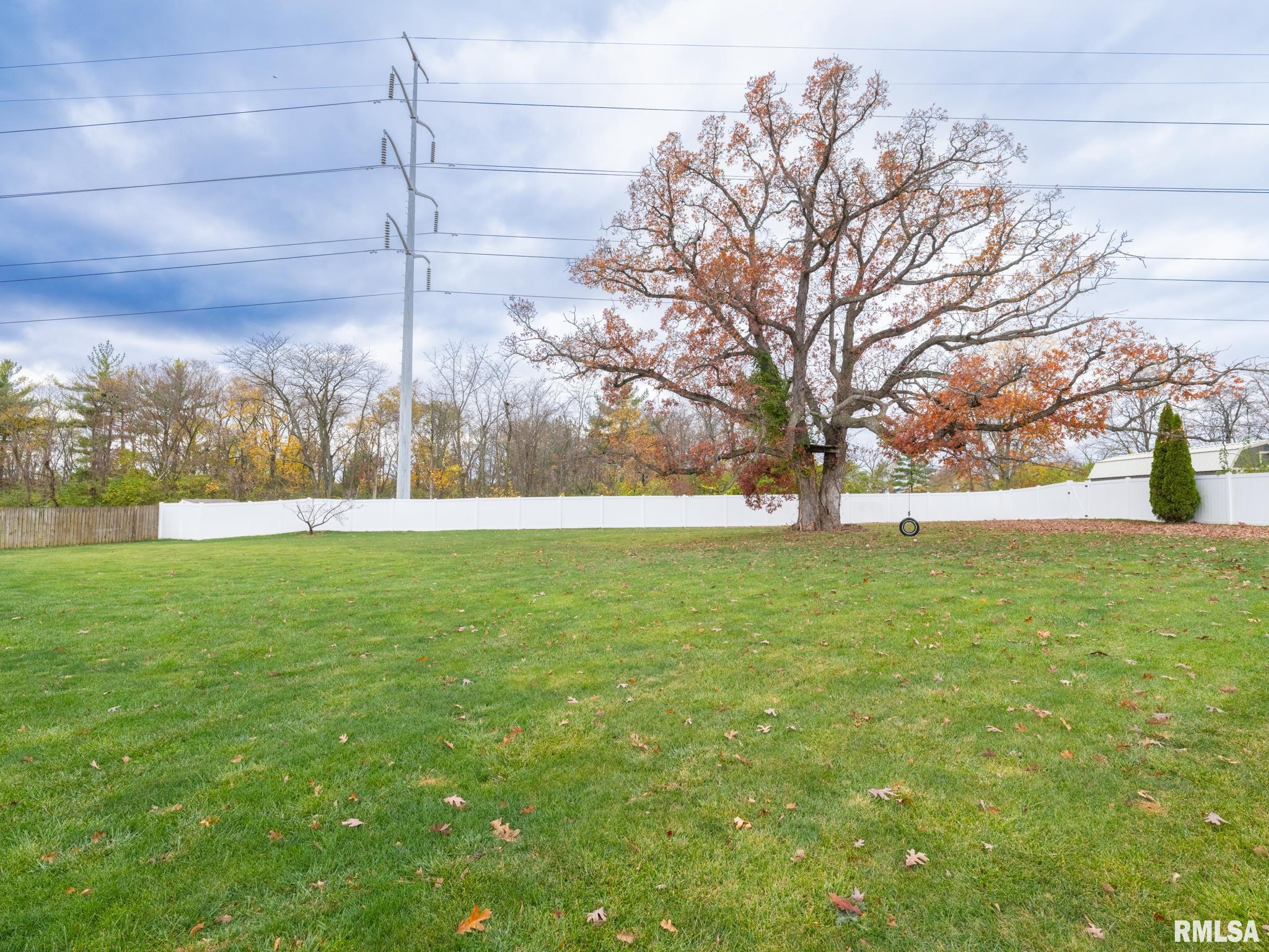 1953 Fieldstone Washington, IL 61571 - Photo 15 of 73 Gallery Image 15