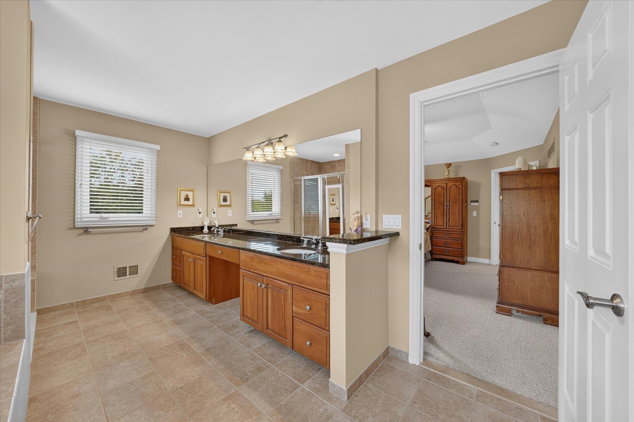 4487 Boxwood Court Rochester, MI 48306 - Photo 22 of 53 Gallery Image 22