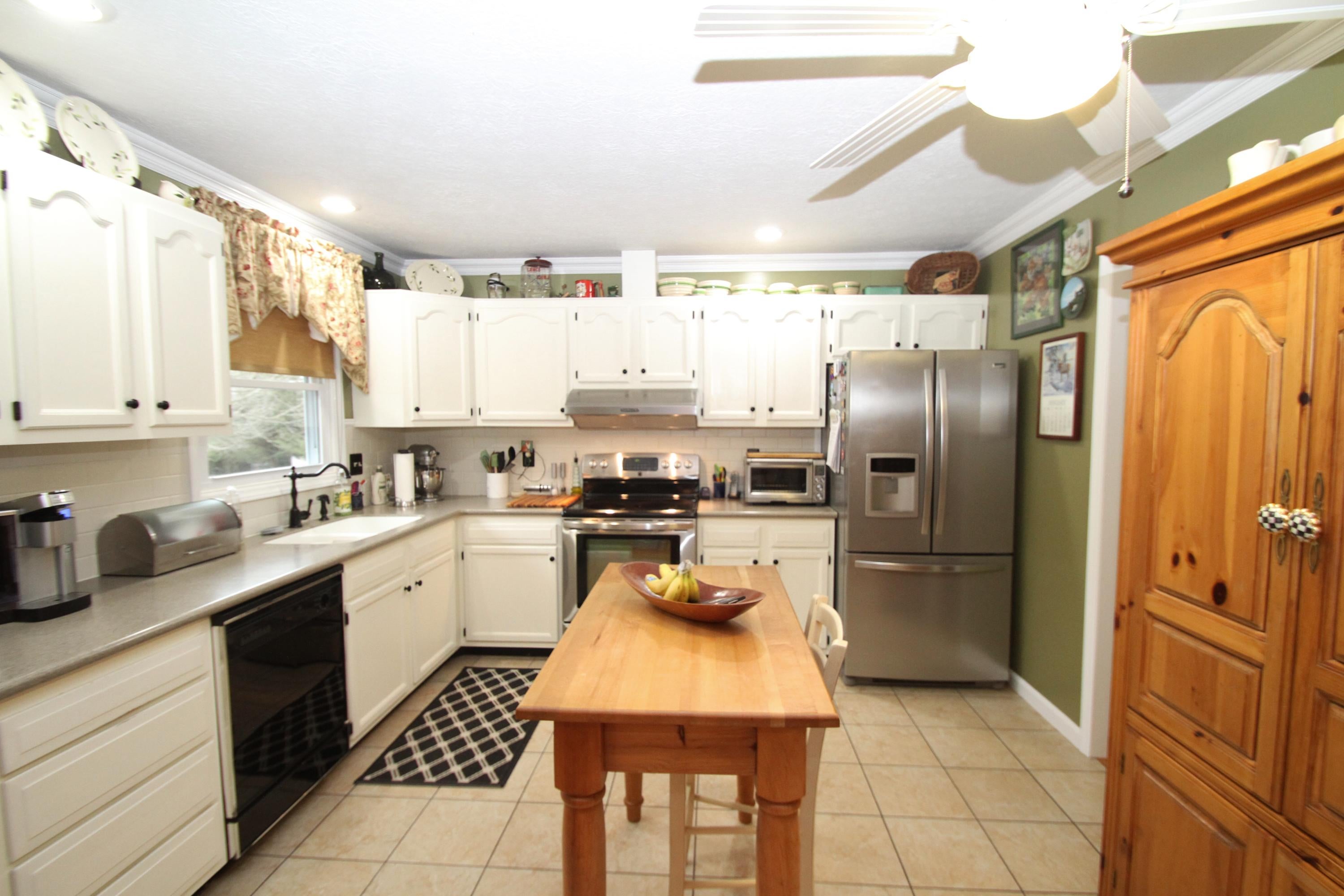 174 Crowfield Cir Road Lewisburg, WV 24901 - Photo 16 of 49 Gallery Image 16