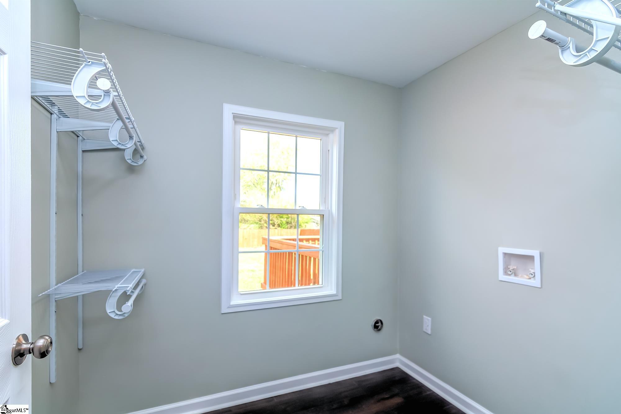 21 Hunt Street Greenville, SC 29611 - Photo 18 of 33