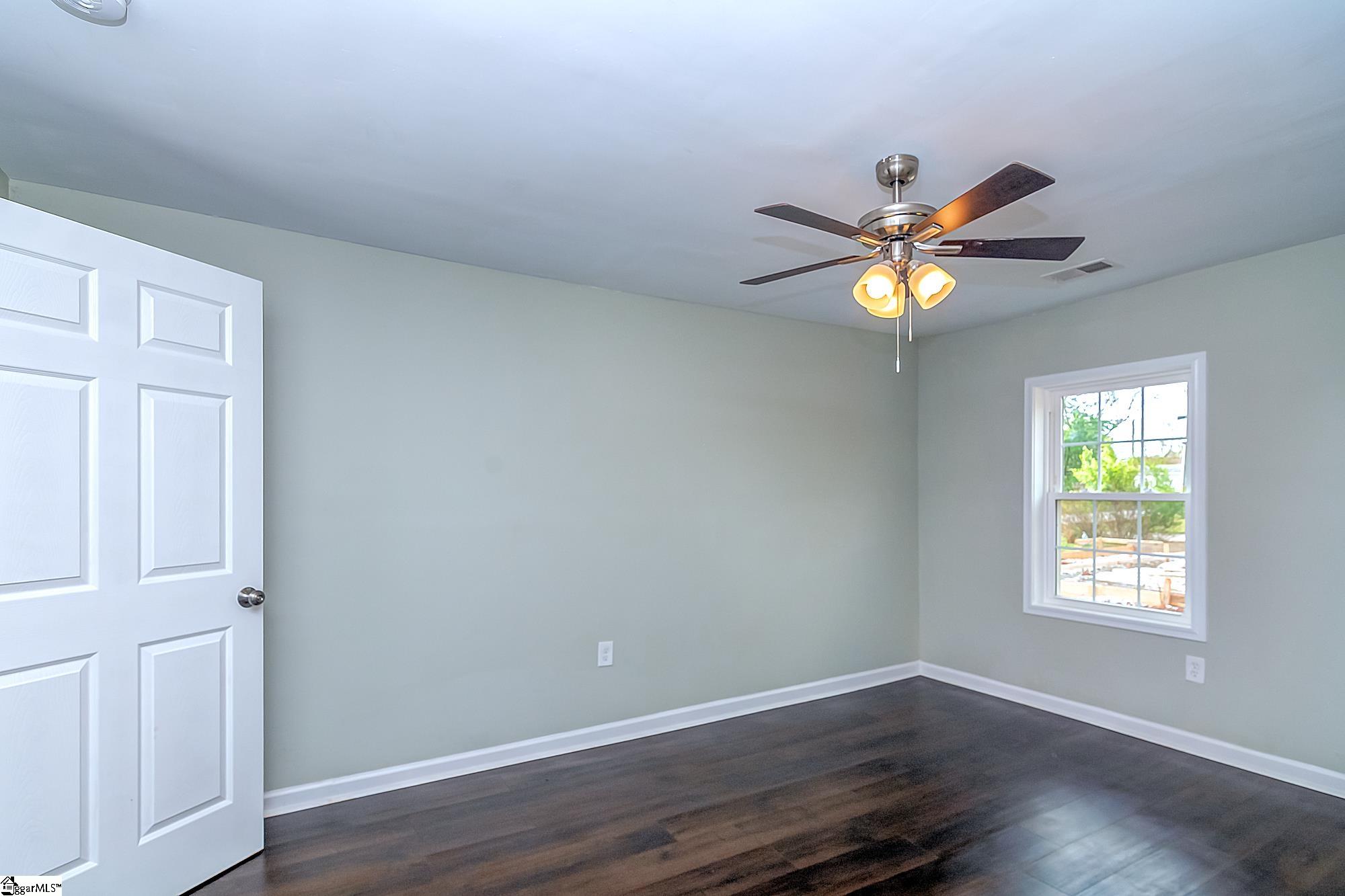 21 Hunt Street Greenville, SC 29611 - Photo 20 of 33