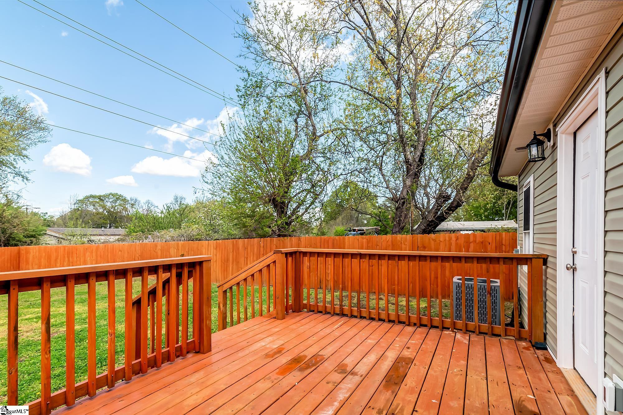 21 Hunt Street Greenville, SC 29611 - Photo 27 of 33