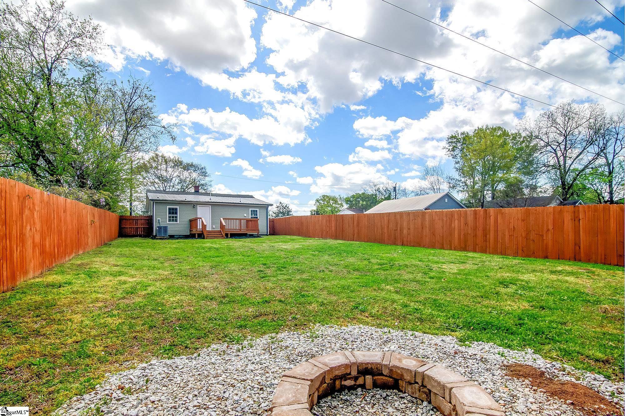21 Hunt Street Greenville, SC 29611 - Photo 30 of 33