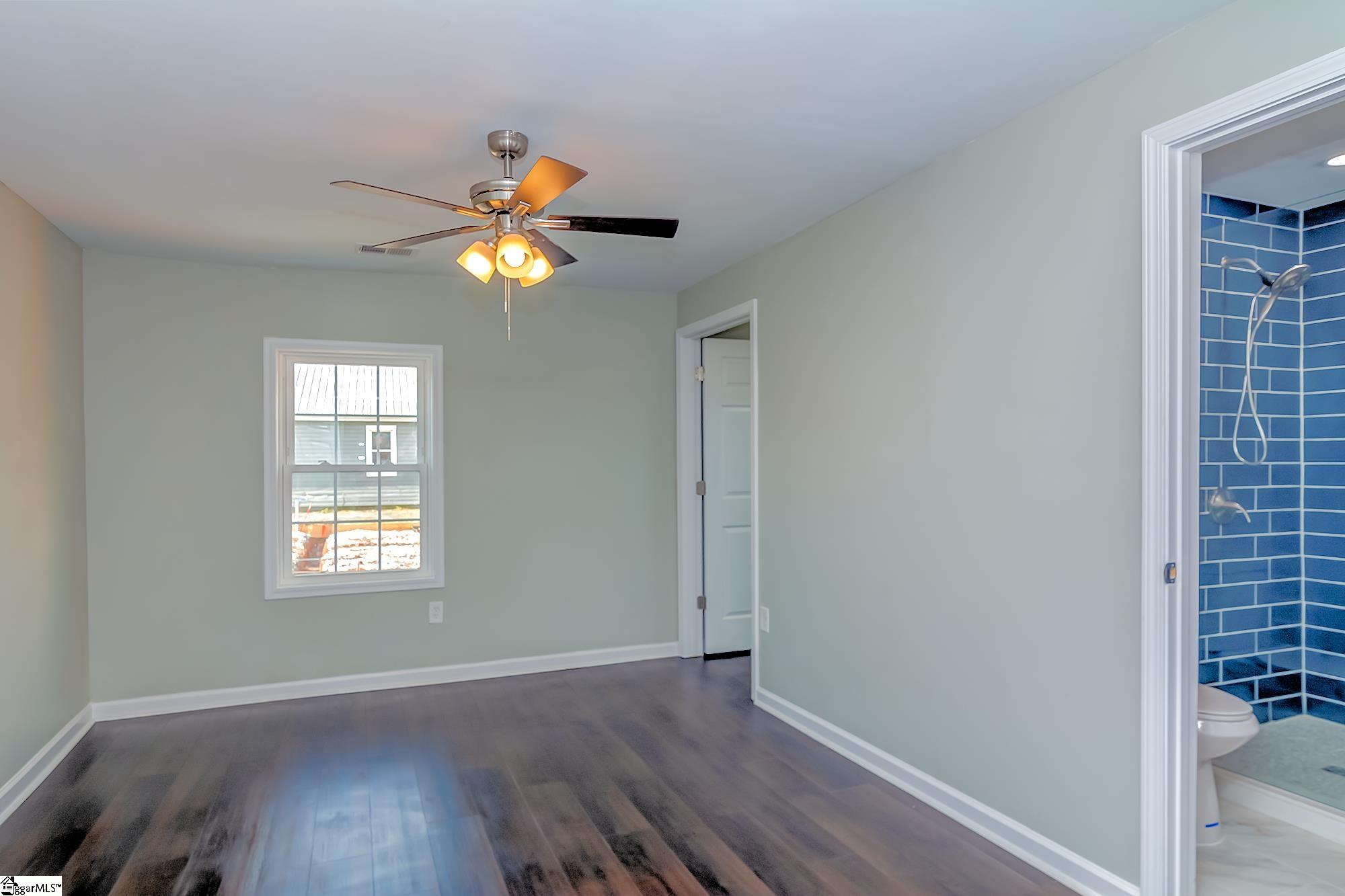 21 Hunt Street Greenville, SC 29611 - Photo 7 of 33