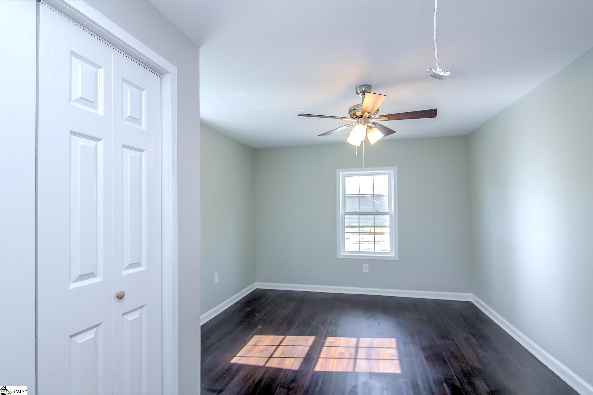 21 Hunt Street Greenville, SC 29611 - Photo 9 of 33