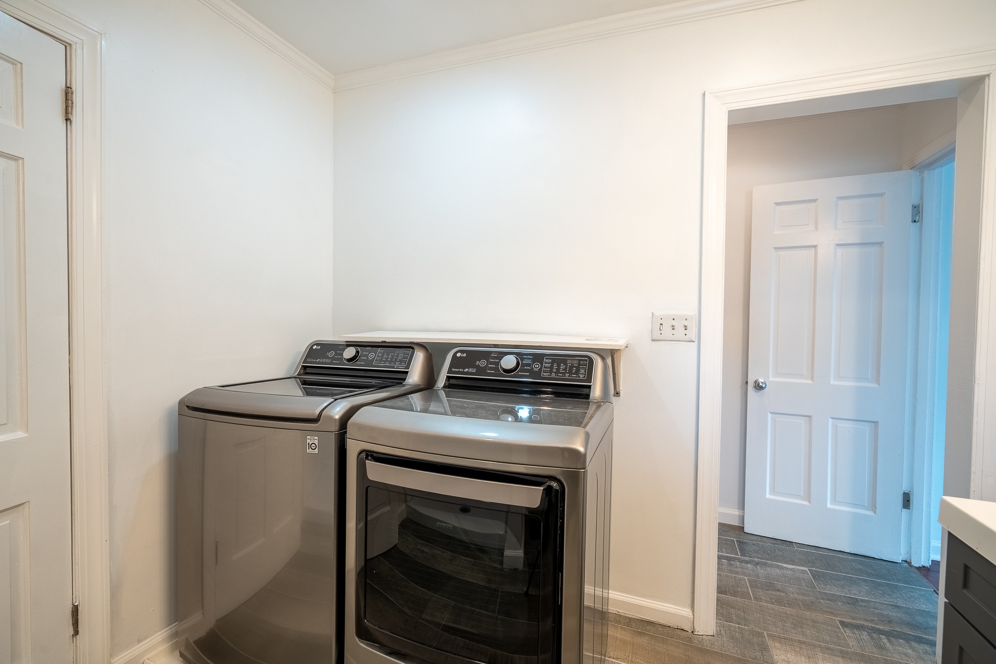 523 Highland Avenue Pulaski, TN 38478 - Photo 29 of 44 a view of washer and dryer
