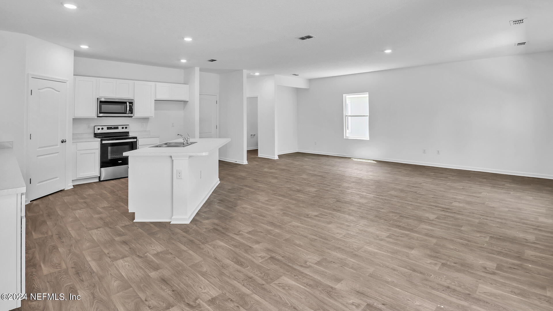 21 Hulett Wds Road Palm Coast, FL 32137 - Photo 7 of 30 0H3A9892