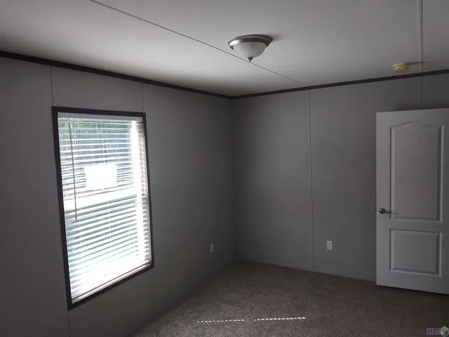 $177,500 | 18884 Scivicque Lane, Denham Springs, LA 70726