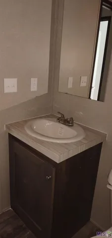 $177,500 | 18884 Scivicque Lane, Denham Springs, LA 70726