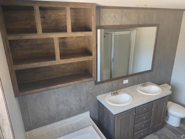 $177,500 | 18884 Scivicque Lane, Denham Springs, LA 70726