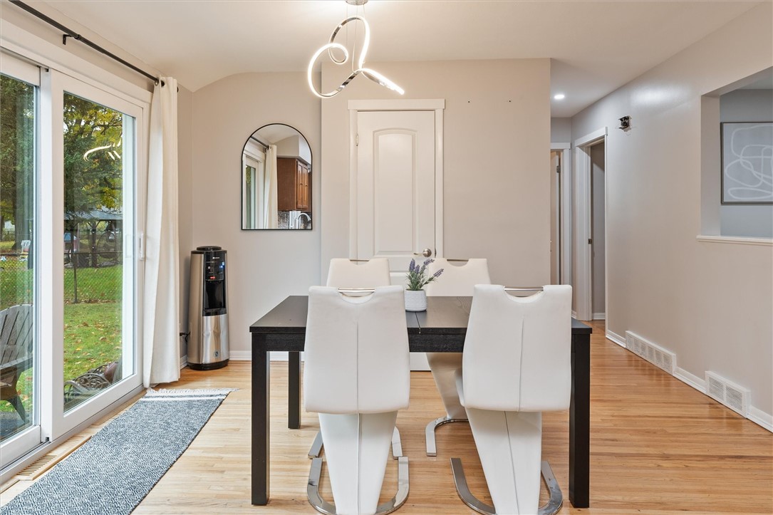 243 Ransford Avenue Irondequoit, NY 14622 - Photo 8 of 29