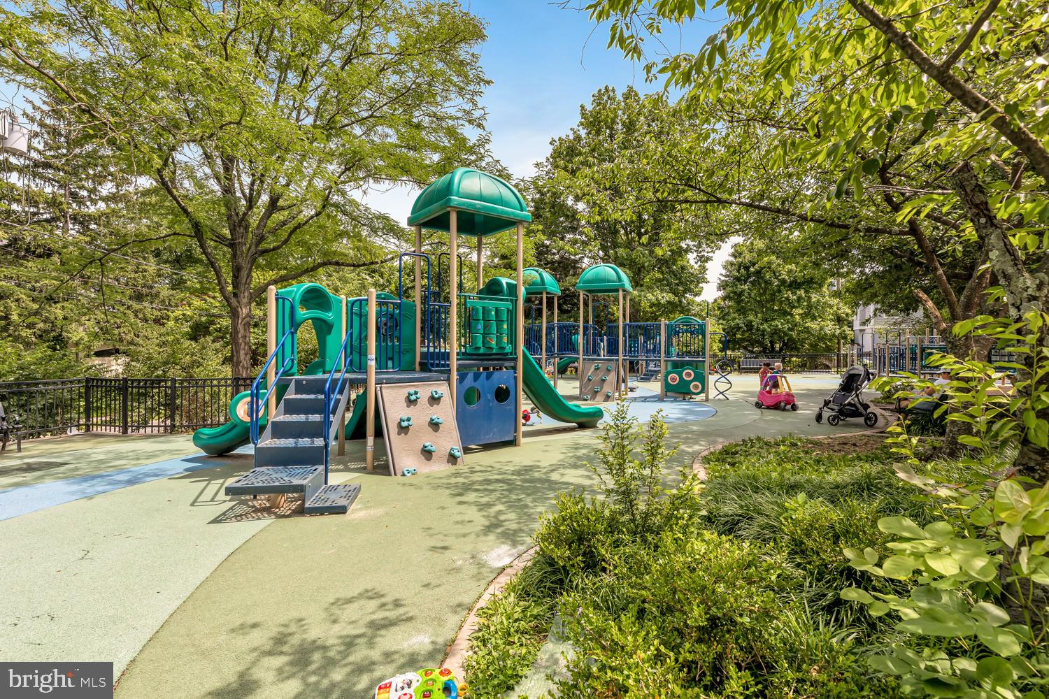 5428 41st Street Northwest Washington, DC 20015 - Photo 29 of 29