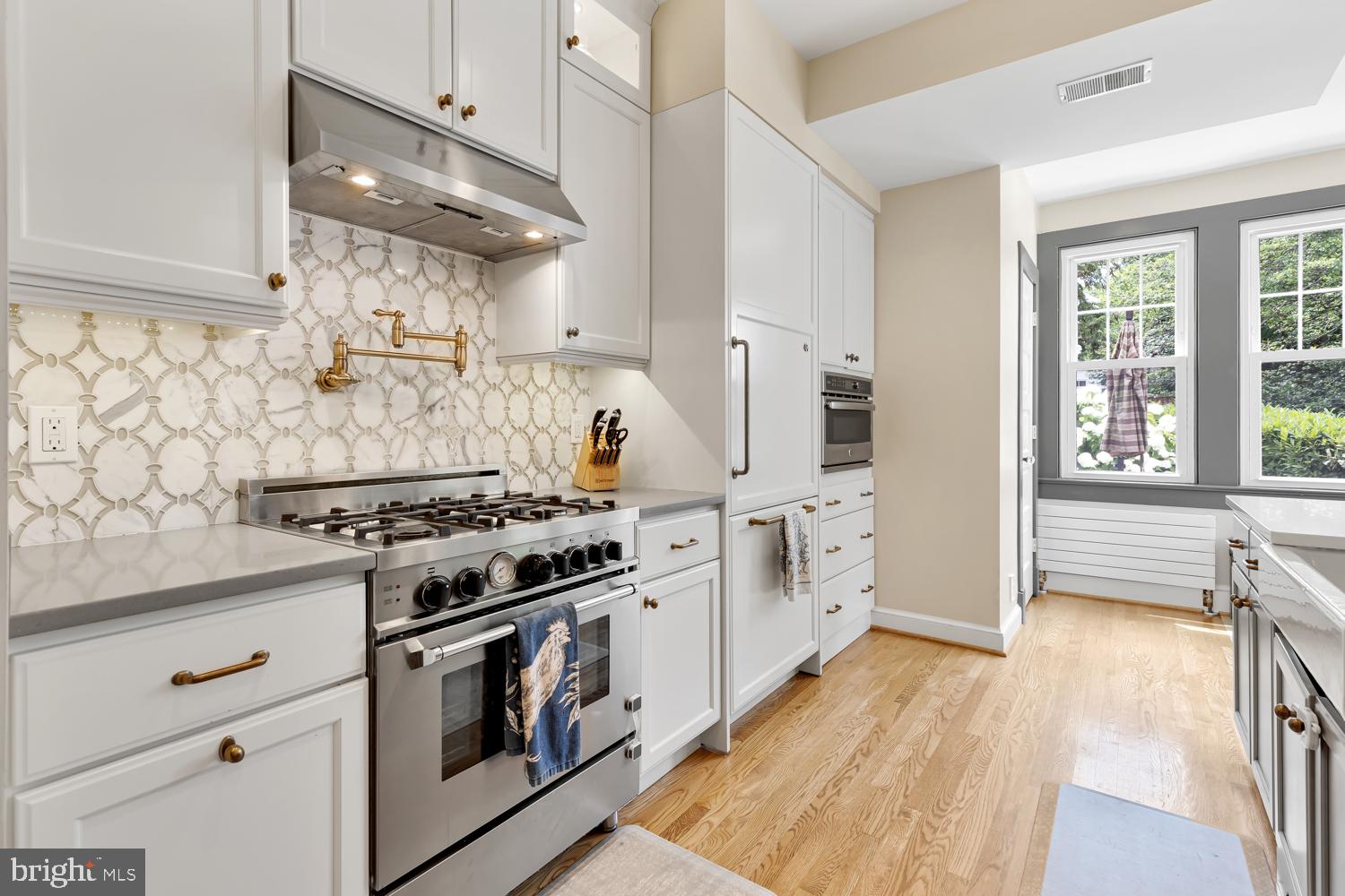 5428 41st Street Northwest Washington, DC 20015 - Photo 10 of 29