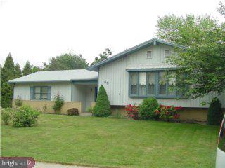 145 Dorchester Road Mount Laurel, NJ 08054 - Photo 1 of 5 Gallery Image 1