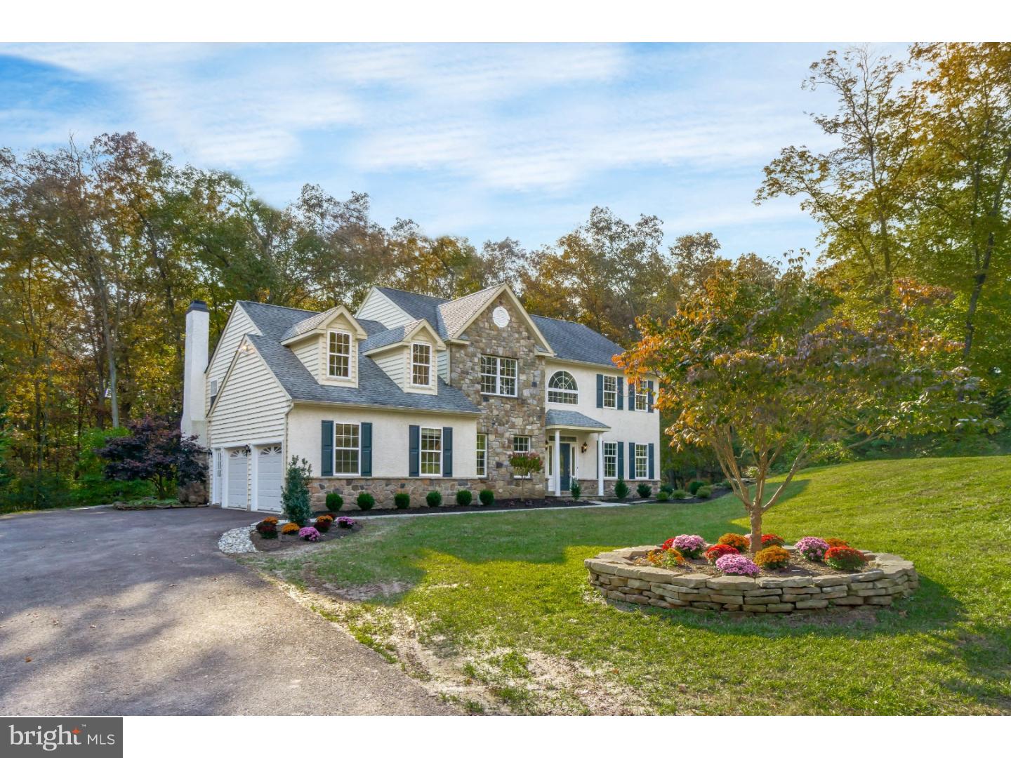 1449 Moyer Road Telford, PA 18969 - Photo 2 of 22