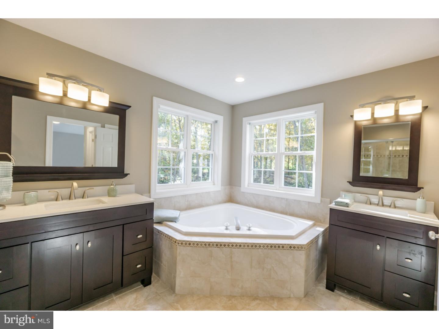 1449 Moyer Road Telford, PA 18969 - Photo 19 of 22 Bathroom