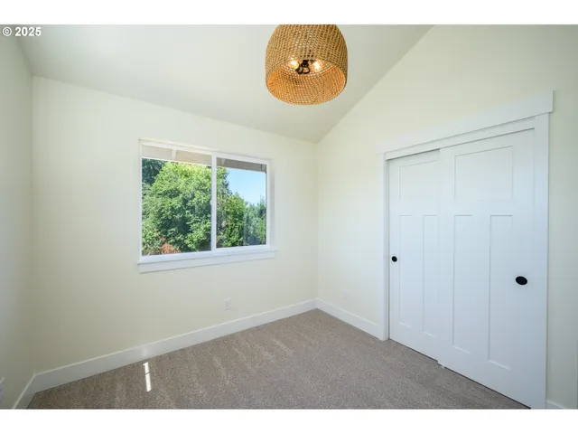 $574,900 | 3233 East Province Court, Newberg, OR 97132