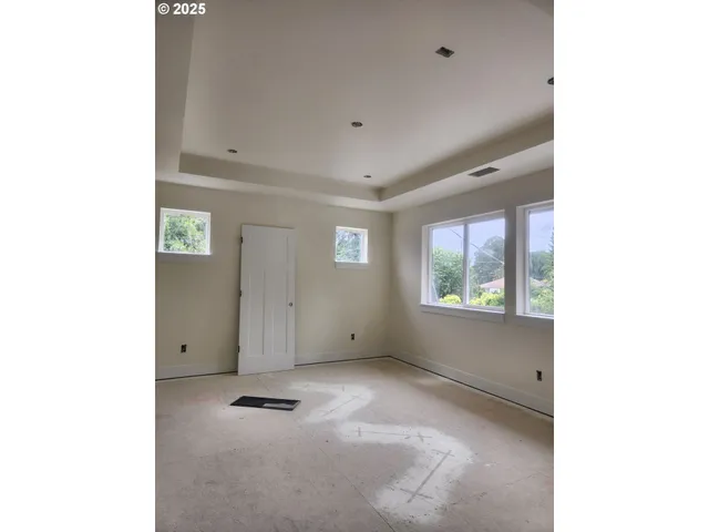 $574,900 | 3233 East Province Court, Newberg, OR 97132