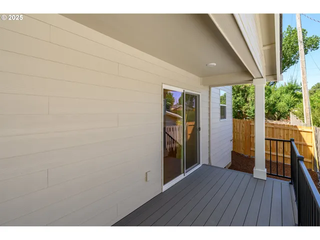 $574,900 | 3233 East Province Court, Newberg, OR 97132