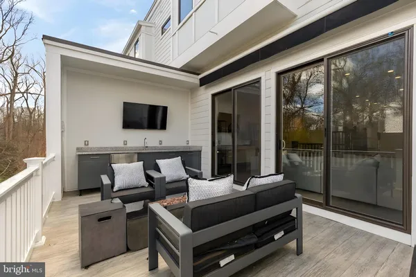 $1,599,900 | 3737 Glenmoor Reserve Lane, Chevy Chase, MD 20815