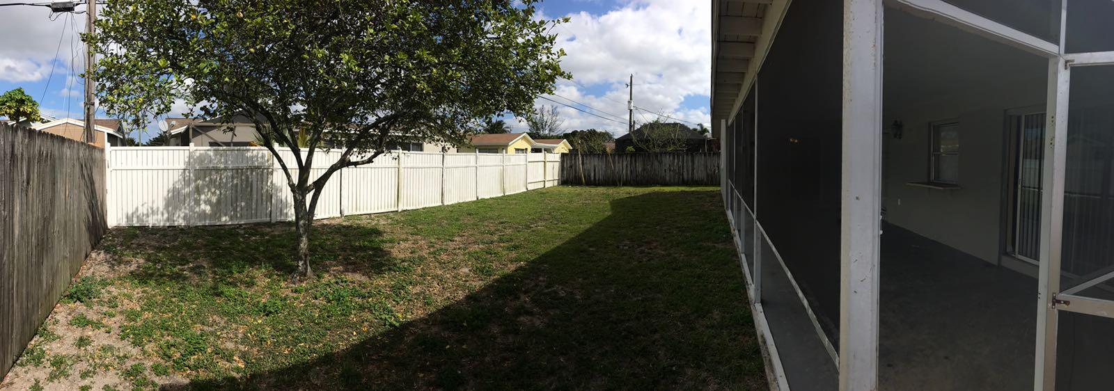 22260 Southwest 62nd Avenue Boca Raton, FL 33428 - Photo 10 of 12 1e00e383-0883-4e41-991f-5dedee28c236