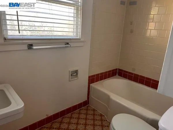 $1,725 | 1209 U Street, Unit 1213B, Sacramento, CA 95818