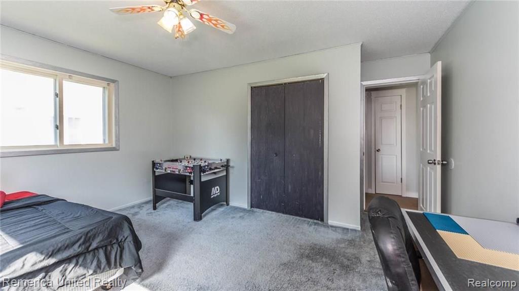 29520 Geraldine Road Farmington Hills, MI 48336 - Photo 29 of 44