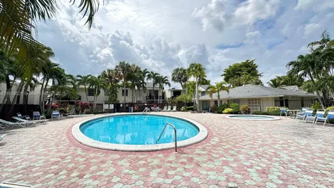 $199,000 | 8301 Southwest 142nd Avenue, Unit A204, Miami, FL 33183