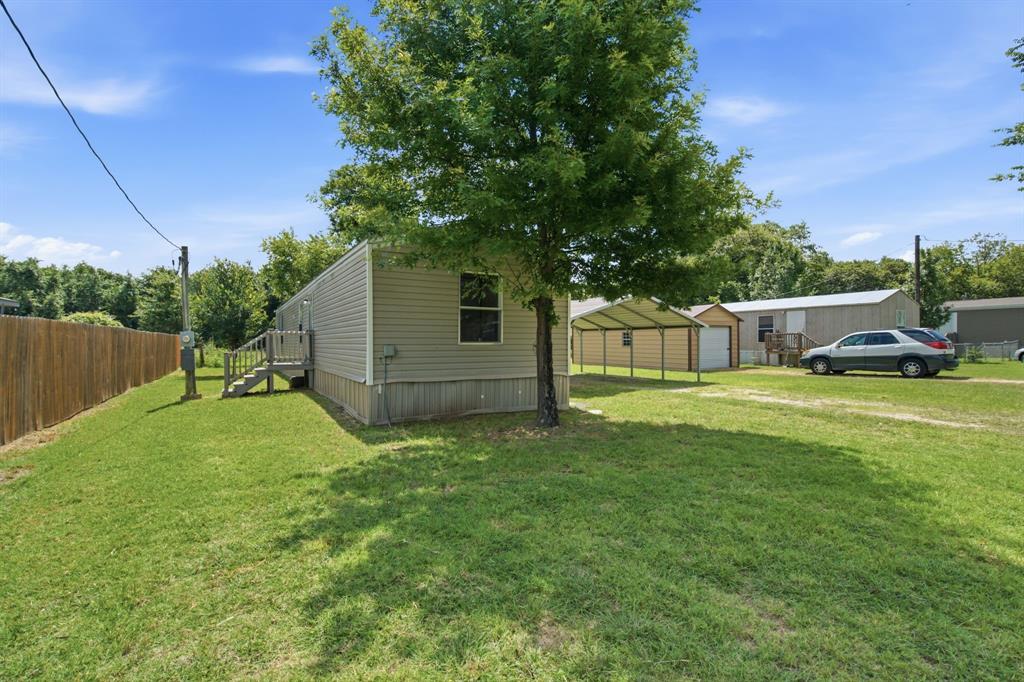 1684 Gale Drive Azle, TX 76020 - Photo 28 of 29
