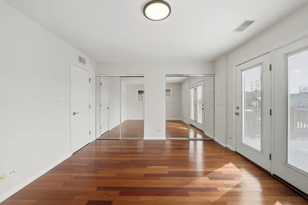 $3,200 | 1156 North Howe Street, Unit C, Chicago, IL 60610