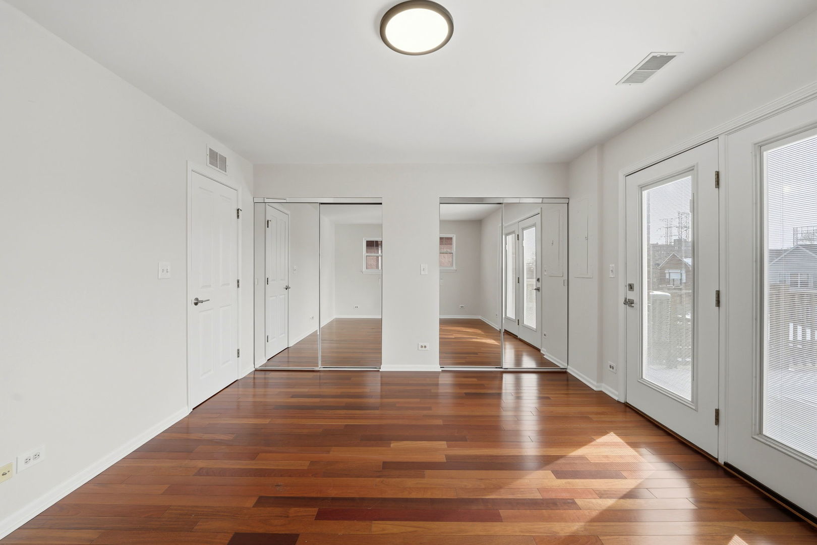 1156 North Howe Street, Unit C Chicago, IL 60610 - Photo 11 of 18