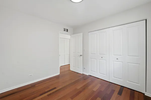 $3,200 | 1156 North Howe Street, Unit C, Chicago, IL 60610